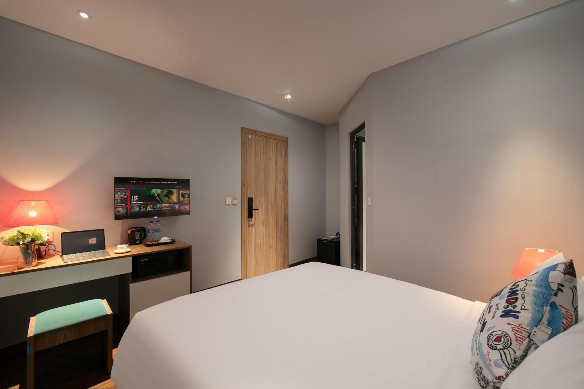 Lakeview Backpackers Hostel & Rooftop Bar Hanoj Exteriér fotografie